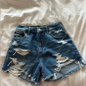 American Eagle Highest Rise ‘90s Boyfriend Short